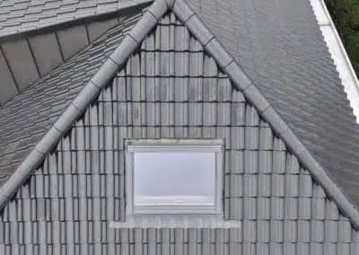 pose velux sur toiture tuile btetanche